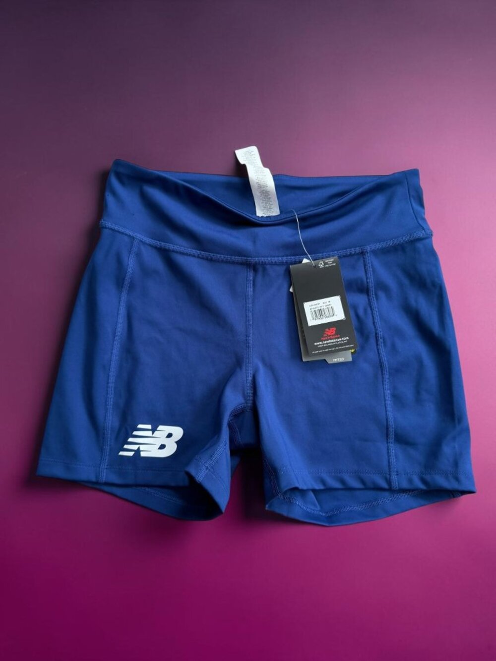 NEW BALANCE Womens Blue Hot Shorts Size Medium NEW NWT